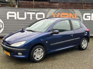 Peugeot 206 1.4 Automaat*Nieuwe APK*Airco*Elek.pak